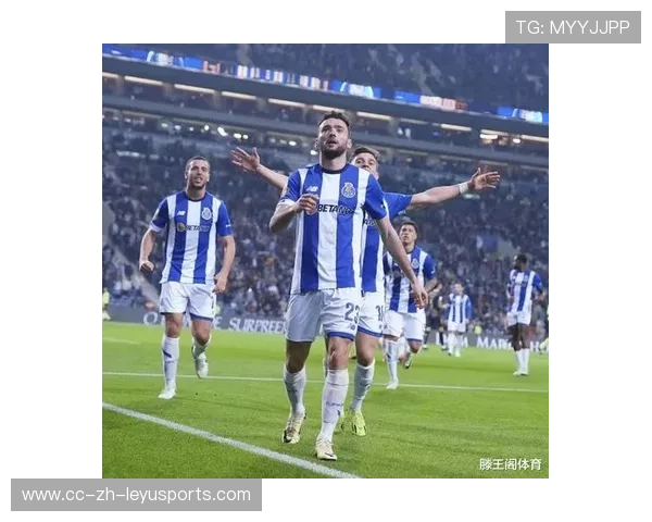 波尔图盯上英超强壮前锋：引发欧洲转会新风潮